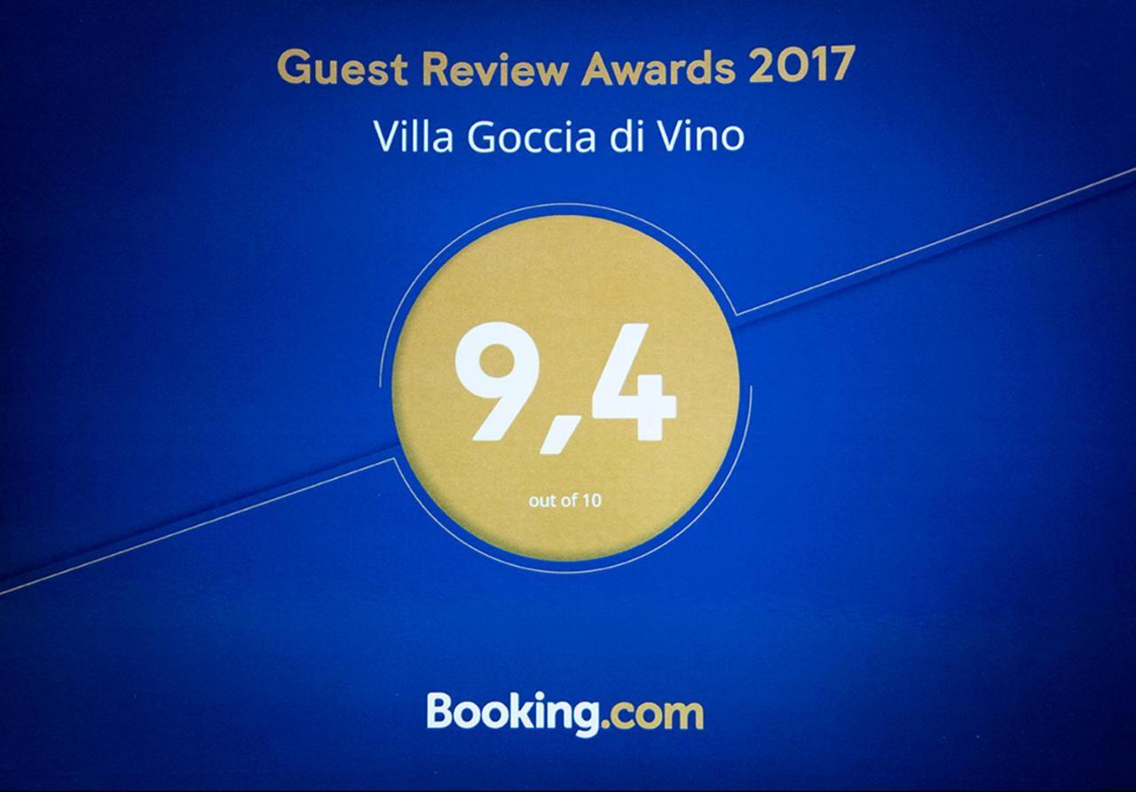 Villa Goccia Di Vino La Morra Eksteriør billede